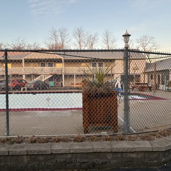 Cape Sands Inn - Trashy motel - Hotels Near Me - West Yarmouth, Massachusetts Cape Sands Inn - Trashy motel - Hotels Near Me - West Yarmouth, Massachusetts