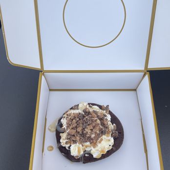 Chip Cookies - Bakeries Near Me - Irvine, California Chip Cookies - Bakeries Near Me - Irvine, California