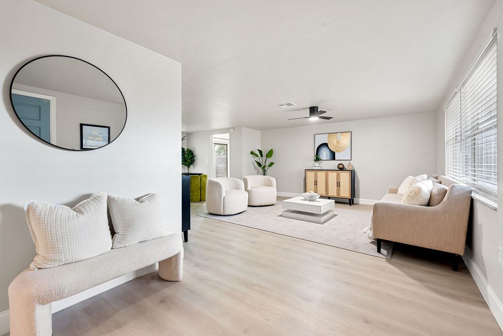 Interior Design HUMMINGBIRD DESIGN AND RENOVATIONS Updated October