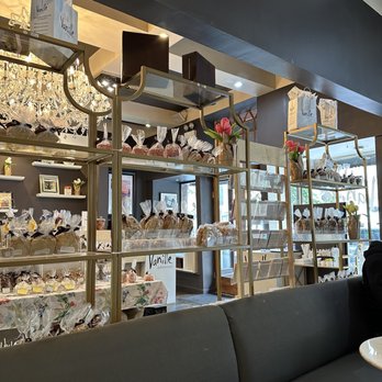 Vanille Patisserie - Vibes - Desserts Near Me - Chicago, Illinois Vanille Patisserie - Vibes - Desserts Near Me - Chicago, Illinois