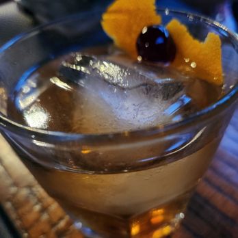 Barrel Bar and Grill - Old Fashioned - Bars Near Me - Louisville, Kentucky Barrel Bar and Grill - Old Fashioned - Bars Near Me - Louisville, Kentucky