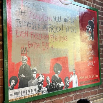 Fixins Soul Kitchen - paintings of historical icons such as Harriet Tubman and Malcolm X - Soul Food Near Me - Sacramento, California Fixins Soul Kitchen - paintings of historical icons such as Harriet Tubman and Malcolm X - Soul Food Near Me - Sacramento, California