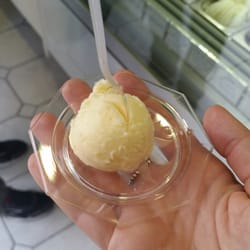 - 16 Artigiani del Gelato - Sorbetto champagne e mandarino / champagne and mandarin sorbet