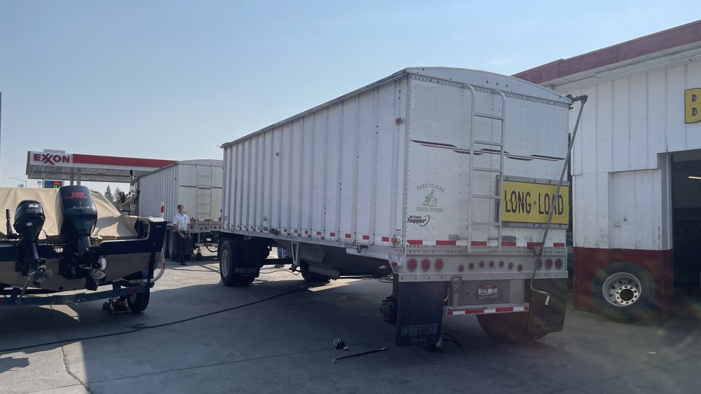 LES SCHWAB TIRE CENTER 10 Reviews 205 S Bridge St, Saint Anthony