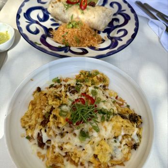 Esperanza Cocina de la Playa - Burrito bowl and breakfast burrito - Seafood Near Me - Manhattan Beach, California