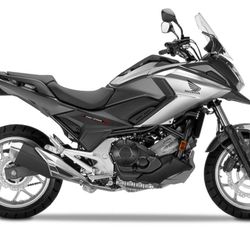 True North Motorsport Rentals - 2016 Honda NC750