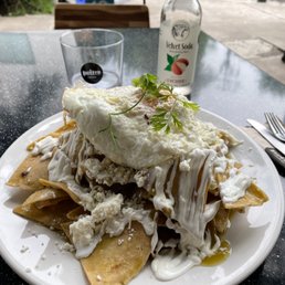 Yum!!! Chilaquiles verdes! Yum!!! Chilaquiles verdes!