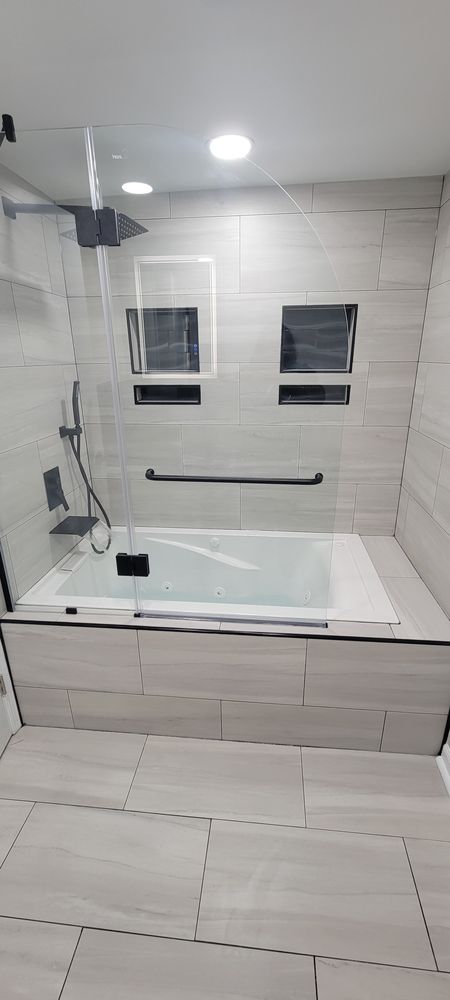 Slide of Michael Matthews Construction & Development