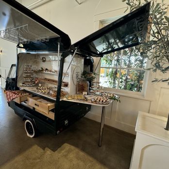 The Richland - Piaggio, the cutest! - Hotels Near Me - Orange, California The Richland - Piaggio, the cutest! - Hotels Near Me - Orange, California