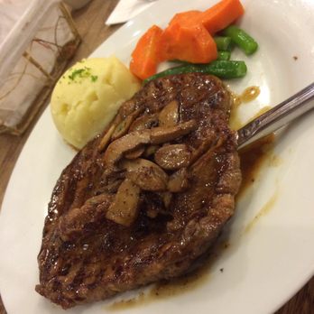 Mama Lou's Italian Kitchen - Rib eye - Italian Near Me - Santa Rosa, LAG Mama Lou's Italian Kitchen - Rib eye - Italian Near Me - Santa Rosa, LAG