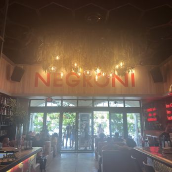 Negroni Bistro & Sushi Bar - Inside - Sushi Bars Near Me - Miami, Florida