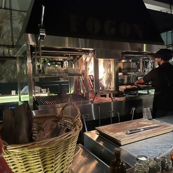 Fogón - Open kitchen showcase - Steakhouses Near Me - Buenos Aires, C