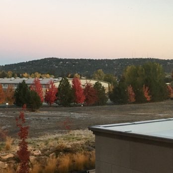 Hampton Inn & Suites Bend - view from room 305 - Hotels Near Me - Bend, Oregon Hampton Inn & Suites Bend - view from room 305 - Hotels Near Me - Bend, Oregon