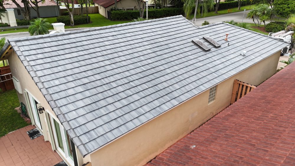 Slide of Elite Cover Roofing