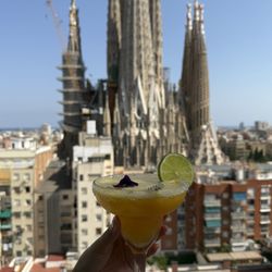 Ayre Hotel Rosellón - Passion fruit margarita