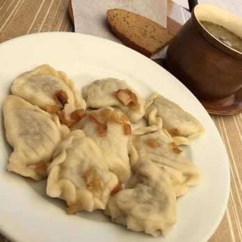 Domowe Przysmaki - Meat pierogis - Polish Near Me - Kraków, Massachusetts Domowe Przysmaki - Meat pierogis - Polish Near Me - Kraków, Massachusetts