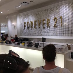 Long line, 1 cashier... Boo!