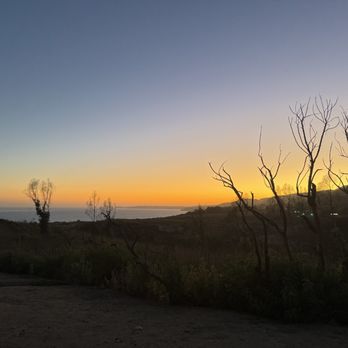 Malibu Bluffs Park - Parks Near Me - Malibu, California Malibu Bluffs Park - Parks Near Me - Malibu, California