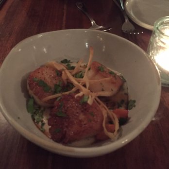 The Pheasant - Scallops appetizer - New American Near Me - Dennis, Massachusetts The Pheasant - Scallops appetizer - New American Near Me - Dennis, Massachusetts
