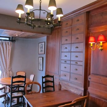 Paul - Inside tables - Bakeries Near Me - Strasbourg, 67
