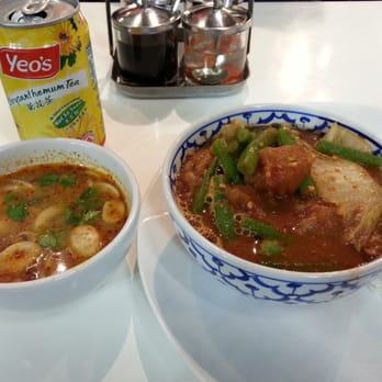 Pad Thai - Gaeng Som Cha Om Puk AUD10.90, entree tomyum goong and drink AUD5 - Restaurants Near Me - Melbourne, VIC Pad Thai - Gaeng Som Cha Om Puk AUD10.90, entree tomyum goong and drink AUD5 - Restaurants Near Me - Melbourne, VIC