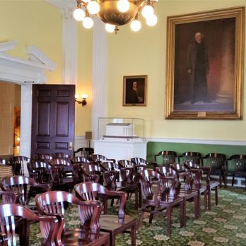 Virginia State Capitol - Old Senate Chamber - Landmarks & Historical Buildings Near Me - Richmond, Virginia