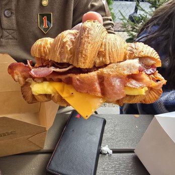 Café Consume - Beautiful bacon and eggs - Coffee & Tea Near Me - Chicago, Illinois