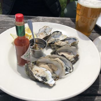 Cafe Reyes - fresh oysters! - Pizza Near Me - Point Reyes Station, California