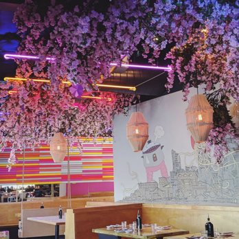 Lucky Robot Restaurant - The most unexpectedly magical dining experience! - Sushi Bars Near Me - Austin, Texas Lucky Robot Restaurant - The most unexpectedly magical dining experience! - Sushi Bars Near Me - Austin, Texas