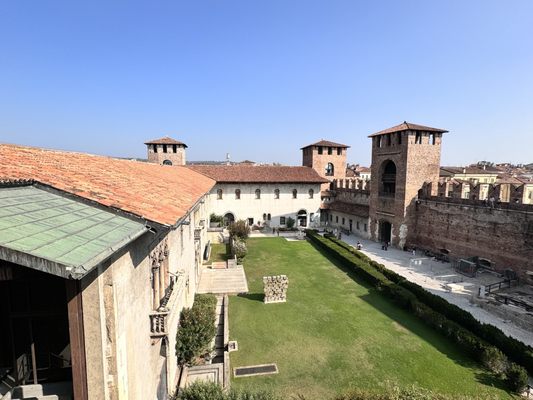 Castelvecchio Museum by null