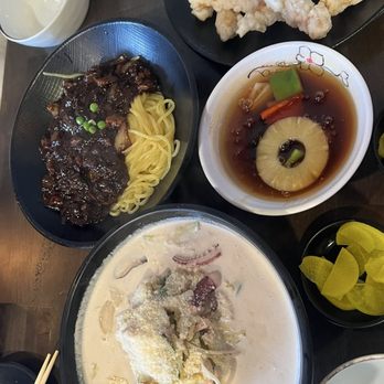 Modoo Banjeom - Friend Combo A and Creamy Jjamppong - Korean Near Me - Bothell, Washington