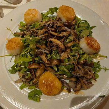 Eddie V's Prime Seafood - Scallop and mushroom salad - Seafood Near Me - Princeton, New Jersey