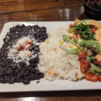 Cantina Louie - Avocado chicken - Mexican Near Me - Matthews, North Carolina Cantina Louie - Avocado chicken - Mexican Near Me - Matthews, North Carolina