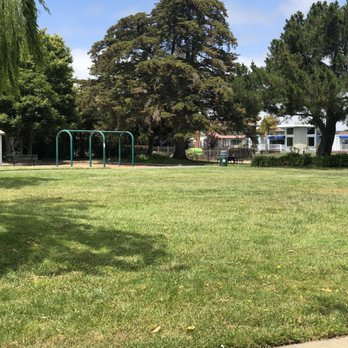 Erckenbrack Park - Grass and swings, walkways. - Parks Near Me - Foster City, California