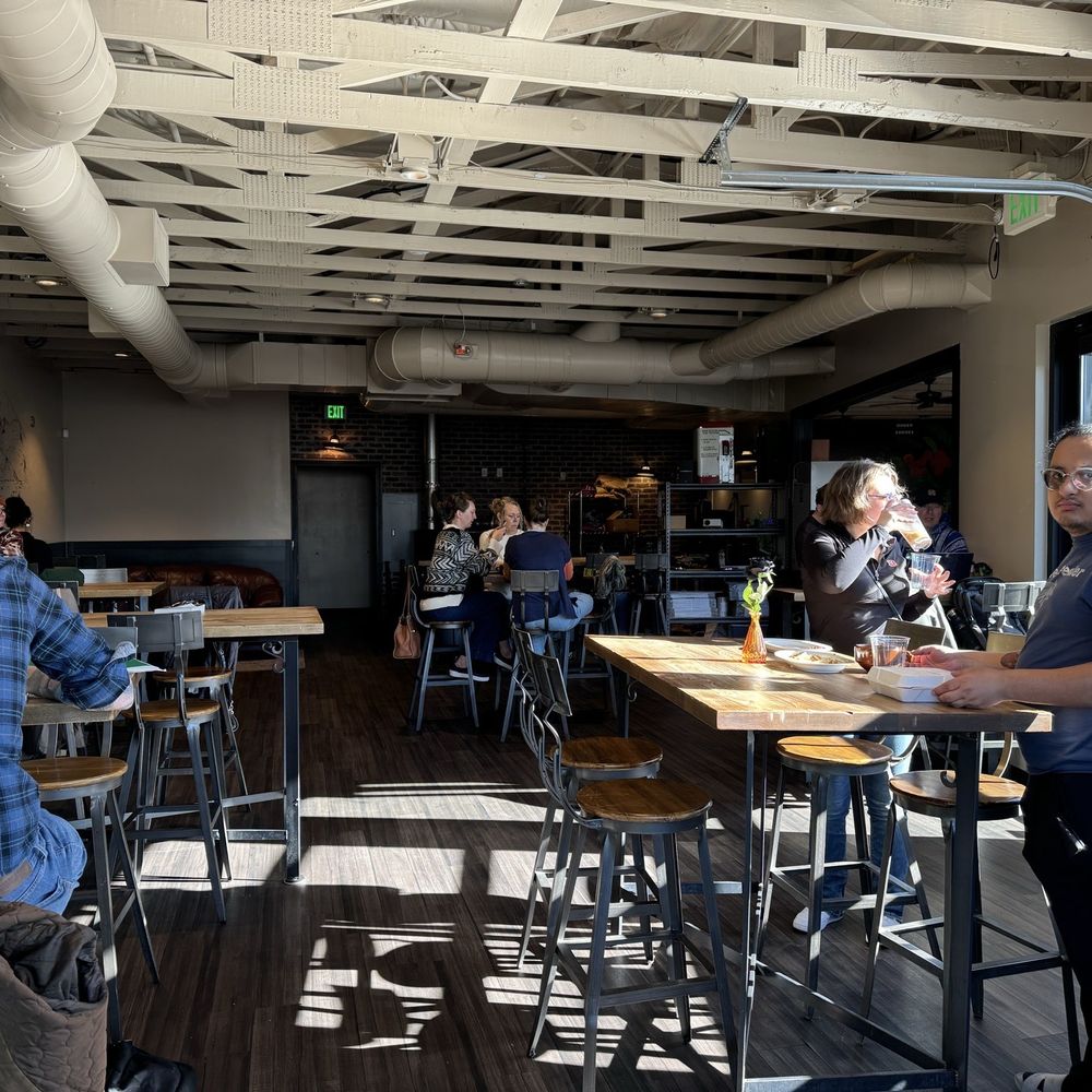 Midnight Coffee Roasting - Dining area - Coffee Roasteries Near Me - Reno, Nevada Midnight Coffee Roasting - Dining area - Coffee Roasteries Near Me - Reno, Nevada