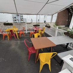 Taqueria el Jalapeño - Outdoor covered dining