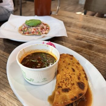 Guads Tacos & Beer - Beer Bar Near Me - Davis, California