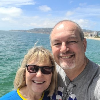 Redondo Beach Pier - Spending a beautiful day together - Souvenir Shops Near Me - Redondo Beach, California Redondo Beach Pier - Spending a beautiful day together - Souvenir Shops Near Me - Redondo Beach, California