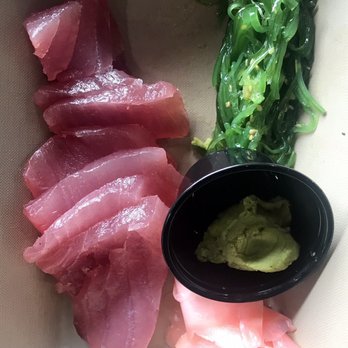 Encinitas Fish Shop - Ahi and seasweed salad - Seafood Near Me - Encinitas, California Encinitas Fish Shop - Ahi and seasweed salad - Seafood Near Me - Encinitas, California