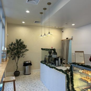 Browned - Inside - Coffee & Tea Near Me - San Gabriel, California