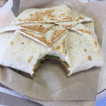 Taco Bell - Exactly what you would expect from Taco Bell. Good service, good food, great price. 3 tacos, crunch wrap supreme, and a drink for $9. - Fast Food Near Me - Naples, Florida