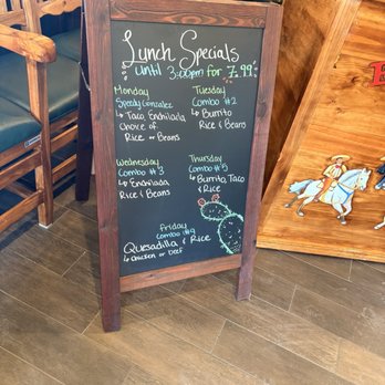 El Nopal - Lunch specials - Tex-Mex Near Me - Shively, Kentucky El Nopal - Lunch specials - Tex-Mex Near Me - Shively, Kentucky