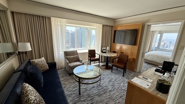 Four Seasons Hotel Chicago by null
