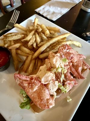 Theatre Cafe by null