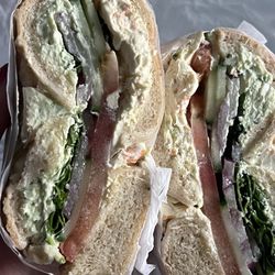 Kismet Bagels Luncheonette - Collingswood - The veg not toasted add garlic and herb spread