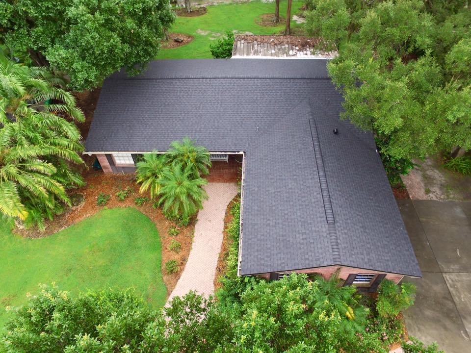 Slide of Alvarez Roofing