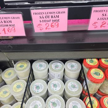 Dai Thanh Supermarket - Frozen chopped Lemongrass - International Grocery Near Me - San Jose, California
