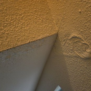 Water Damage Repair Tech - Walls were saturated with water - Damage Restoration Near Me - Georgetown, Texas