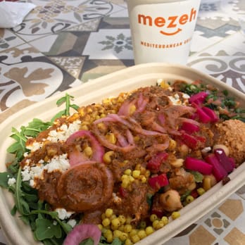 mezeh - Half rice half salad bowl with chicken shawarma - Mediterranean Near Me - Gaithersburg, Maryland mezeh - Half rice half salad bowl with chicken shawarma - Mediterranean Near Me - Gaithersburg, Maryland