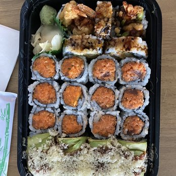 Ryo Sushi - Sushi Sashimi Combo - Sushi Bars Near Me - Chicago, Illinois Ryo Sushi - Sushi Sashimi Combo - Sushi Bars Near Me - Chicago, Illinois